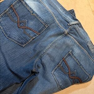 DKNY Men's Relaxed Fit Blue Jeans with Brown Accents 34x34